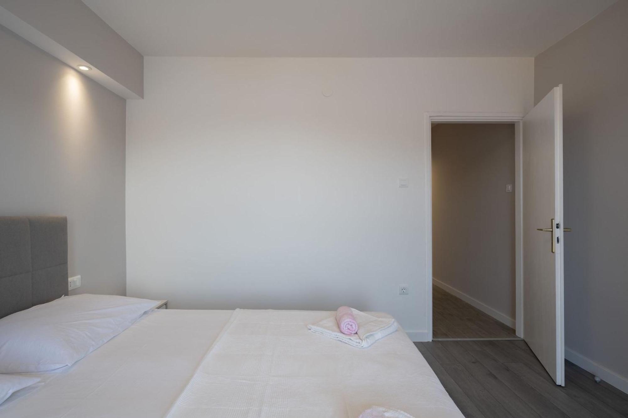 Panoramic Apartments Anic Blato  Kamer foto